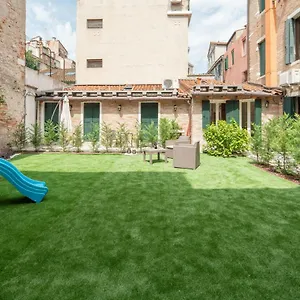 Corte Dei Santi Apartmán
